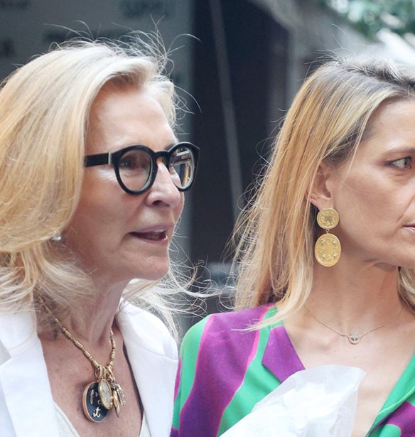 Τατιάνα Μπλάτνικ | Το λακωνικό σχόλιο της μητέρας της για το νέο ταξίδι της Nina Flohr με τον Φίλιππο Ντε Γκρες