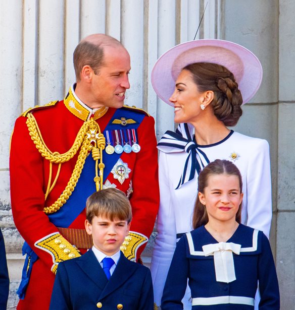 &#x3A4;&#x3B1; &#x3B4;&#x3B9;&#x3B1;&#x3C6;&#x3BF;&#x3C1;&#x3B5;&#x3C4;&#x3B9;&#x3BA;&#x3AC; &#x3A7;&#x3C1;&#x3B9;&#x3C3;&#x3C4;&#x3BF;&#x3CD;&#x3B3;&#x3B5;&#x3BD;&#x3BD;&#x3B1; &#x3C4;&#x3B7;&#x3C2; Kate Middleton | &#x3A4;&#x3B9; &#x3B5;&#x3C4;&#x3BF;&#x3B9;&#x3BC;&#x3AC;&#x3B6;&#x3BF;&#x3C5;&#x3BD; &#x3B7; &#x3C0;&#x3C1;&#x3B9;&#x3B3;&#x3BA;&#x3AF;&#x3C0;&#x3B9;&#x3C3;&#x3C3;&#x3B1; &#x3C4;&#x3B7;&#x3C2; &#x39F;&#x3C5;&#x3B1;&#x3BB;&#x3AF;&#x3B1;&#x3C2; &#x3BA;&#x3B1;&#x3B9; &#x3BF; &#x3C0;&#x3C1;&#x3AF;&#x3B3;&#x3BA;&#x3B9;&#x3C0;&#x3B1;&#x3C2; William