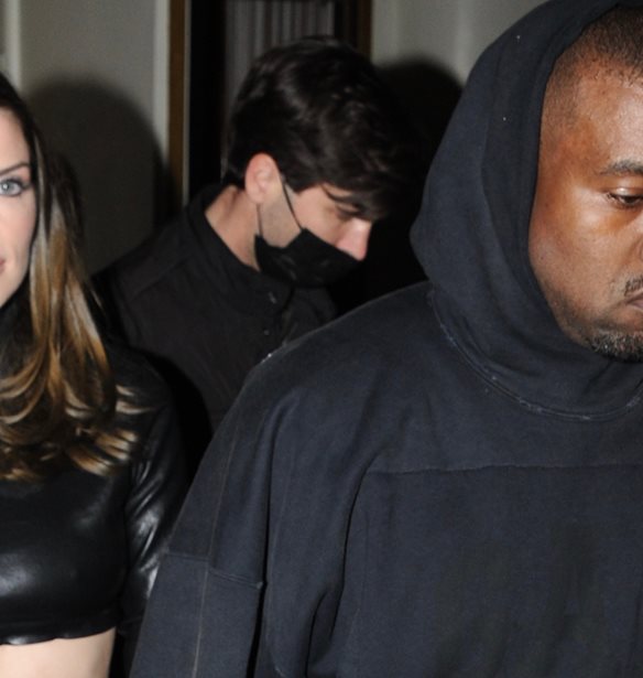 Julia Fox | &#x3A0;&#x3CE;&#x3C2; &#x3B7; &#x3C3;&#x3C7;&#x3AD;&#x3C3;&#x3B7; &#x3C4;&#x3B7;&#x3C2; &#x3BC;&#x3B5; &#x3C4;&#x3BF;&#x3BD; Kanye West &#x3C0;&#x3B5;&#x3C1;&#x3B9;&#x3CC;&#x3C1;&#x3B9;&#x3C3;&#x3B5; &#x3C4;&#x3B7;&#x3BD; &#x3BA;&#x3B1;&#x3C1;&#x3B9;&#x3AD;&#x3C1;&#x3B1; &#x3C4;&#x3B7;&#x3C2; &#x3C3;&#x3C4;&#x3B7;&#x3BD; &#x3C5;&#x3C0;&#x3BF;&#x3BA;&#x3C1;&#x3B9;&#x3C4;&#x3B9;&#x3BA;&#x3AE;