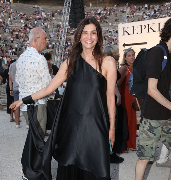 &#x391;&#x3BD;&#x3C4;&#x3B9;&#x3B3;&#x3CC;&#x3BD;&#x3B7; &#x39A;&#x3BF;&#x3C5;&#x3BB;&#x3BF;&#x3C5;&#x3BA;&#x3AC;&#x3BA;&#x3BF;&#x3C5; | &#x39F;&#x3B9; &#x3B5;&#x3BD;&#x3C4;&#x3C5;&#x3C0;&#x3C9;&#x3C3;&#x3B9;&#x3B1;&#x3BA;&#x3AD;&#x3C2; &#x3B1;&#x3BC;&#x3B1;&#x3BA;&#x3B9;&#x3B3;&#x3B9;&#x3AC;&#x3C1;&#x3B9;&#x3C3;&#x3C4;&#x3B5;&#x3C2; selfies &#x3BA;&#x3B1;&#x3B9; &#x3B7; &#x3BA;&#x3B1;&#x3BB;&#x3BF;&#x3BA;&#x3B1;&#x3B9;&#x3C1;&#x3B9;&#x3BD;&#x3AE; &#x3C1;&#x3BF;&#x3C5;&#x3C4;&#x3AF;&#x3BD;&#x3B1; &#x3BF;&#x3BC;&#x3BF;&#x3C1;&#x3C6;&#x3B9;&#x3AC;&#x3C2; &#x3C4;&#x3B7;&#x3C2;
