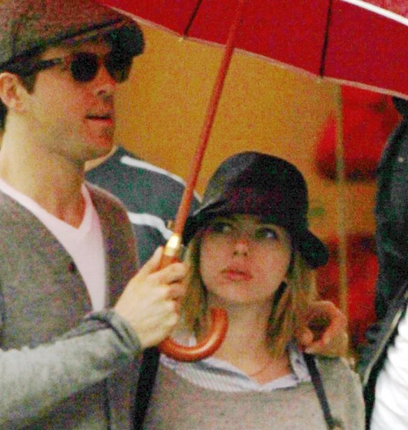 Scarlett Johansson | &#x3A4;&#x3BF; &#x3C3;&#x3C0;&#x3AC;&#x3BD;&#x3B9;&#x3BF; &#x3C3;&#x3C7;&#x3CC;&#x3BB;&#x3B9;&#x3CC; &#x3C4;&#x3B7;&#x3C2; &#x3B3;&#x3B9;&#x3B1; &#x3C4;&#x3BF;&#x3BD; &#x3B3;&#x3AC;&#x3BC;&#x3BF; &#x3C4;&#x3B7;&#x3C2; &#x3BC;&#x3B5; &#x3C4;&#x3BF;&#x3BD; Ryan Reynolds