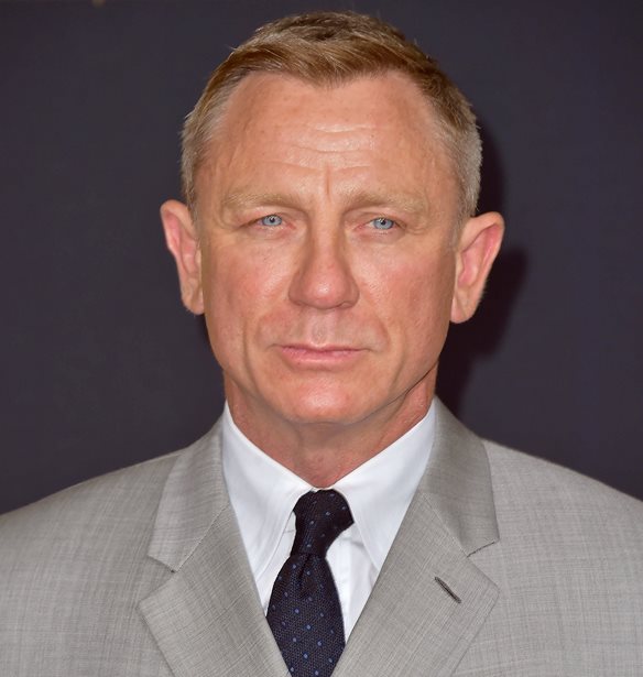 Daniel Craig | &#x39F; &#x3C7;&#x3B1;&#x3C1;&#x3B1;&#x3BA;&#x3C4;&#x3AE;&#x3C1;&#x3B1;&#x3C2; &#x3C0;&#x3BF;&#x3C5; &#x3C5;&#x3C0;&#x3BF;&#x3B4;&#x3CD;&#x3B5;&#x3C4;&#x3B1;&#x3B9; &#x3C3;&#x3C4;&#x3BF; &#x27;Knives Out&#x27; &#x3B5;&#x3AF;&#x3BD;&#x3B1;&#x3B9; &#x3BF;&#x3BC;&#x3BF;&#x3C6;&#x3C5;&#x3BB;&#x3CC;&#x3C6;&#x3B9;&#x3BB;&#x3BF;&#x3C2;