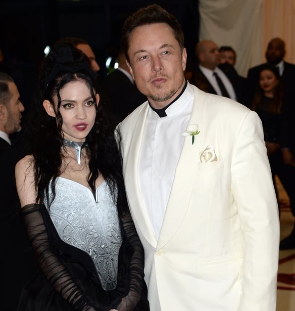 O Elon Musk &#x3BA;&#x3B1;&#x3B9; &#x3B7; Grimes &#x3AC;&#x3BB;&#x3BB;&#x3B1;&#x3BE;&#x3B1;&#x3BD; &#x3C4;&#x3BF; &#x3CC;&#x3BD;&#x3BF;&#x3BC;&#x3B1; &#x3C4;&#x3BF;&#x3C5; &#x3C0;&#x3B1;&#x3B9;&#x3B4;&#x3B9;&#x3BF;&#x3CD; &#x3C4;&#x3BF;&#x3C5;&#x3C2;