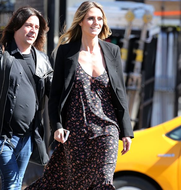 Pharell Williams- Heidi Klum: &#x3A0;&#x3BF;&#x3CD; &#x3C4;&#x3BF;&#x3C5;&#x3C2; &#x3C3;&#x3C5;&#x3BD;&#x3AD;&#x3BB;&#x3B1;&#x3B2;&#x3B5; &#x3BF; &#x3C6;&#x3C9;&#x3C4;&#x3BF;&#x3B3;&#x3C1;&#x3B1;&#x3C6;&#x3B9;&#x3BA;&#x3CC;&#x3C2; &#x3C6;&#x3B1;&#x3BA;&#x3CC;&#x3C2;;