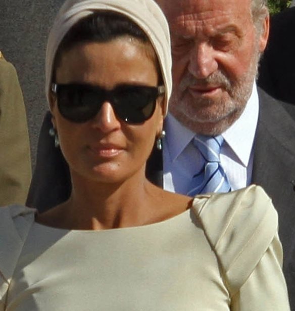 &#x397; Moza bint Nasser &#x3B5;&#x3AF;&#x3BD;&#x3B1;&#x3B9; &#x3B1;&#x3C0;&#x3CC; &#x3C4;&#x3B9;&#x3C2; &#x3C0;&#x3B9;&#x3BF; &#x3BA;&#x3BF;&#x3BC;&#x3C8;&#x3AD;&#x3C2; &#x3B3;&#x3C5;&#x3BD;&#x3B1;&#x3AF;&#x3BA;&#x3B5;&#x3C2; &#x3C3;&#x3C4;&#x3BF;&#x3BD; &#x3C0;&#x3BB;&#x3B1;&#x3BD;&#x3AE;&#x3C4;&#x3B7; | To &#x3C5;&#x3C0;&#x3AD;&#x3C1;&#x3BF;&#x3C7;&#x3BF; &#x3C3;&#x3C4;&#x3C5;&#x3BB; &#x3C4;&#x3B7;&#x3C2; &#x3C3;&#x3C4;&#x3BF; &#x3B2;&#x3B1;&#x3C3;&#x3B9;&#x3BB;&#x3B9;&#x3BA;&#x3CC; &#x3B3;&#x3AC;&#x3BC;&#x3BF; &#x3C4;&#x3B7;&#x3C2; &#x399;&#x3BF;&#x3C1;&#x3B4;&#x3B1;&#x3BD;&#x3AF;&#x3B1;&#x3C2;