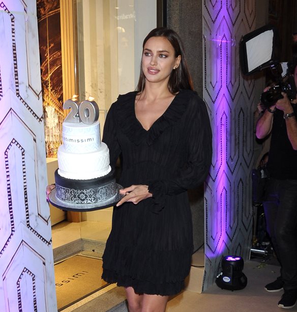 &#x39C;&#x3AC;&#x3B8;&#x3B1;&#x3BC;&#x3B5; &#x3CC;&#x3BB;&#x3B5;&#x3C2; &#x3C4;&#x3B9;&#x3C2; &#x3BB;&#x3B5;&#x3C0;&#x3C4;&#x3BF;&#x3BC;&#x3AD;&#x3C1;&#x3B5;&#x3B9;&#x3B5;&#x3C2; &#x3C4;&#x3B7;&#x3C2; &#x3B5;&#x3BC;&#x3C6;&#x3AC;&#x3BD;&#x3B9;&#x3C3;&#x3B7;&#x3C2; &#x3C4;&#x3B7;&#x3C2; Irina Shayk