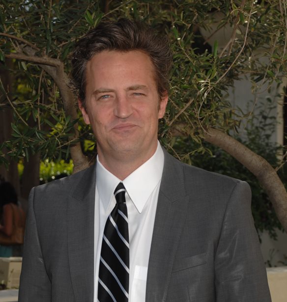 Matthew Perry | &#x397; &#x3C0;&#x3C1;&#x3BF;&#x3C6;&#x3B7;&#x3C4;&#x3B9;&#x3BA;&#x3AE; &#x3C4;&#x3B5;&#x3BB;&#x3B5;&#x3C5;&#x3C4;&#x3B1;&#x3AF;&#x3B1; &#x3C4;&#x3BF;&#x3C5; &#x3B1;&#x3BD;&#x3AC;&#x3C1;&#x3C4;&#x3B7;&#x3C3;&#x3B7; &#x3C3;&#x3C4;&#x3BF; Instagram 5 &#x3BC;&#x3CC;&#x3BB;&#x3B9;&#x3C2; &#x3B7;&#x3BC;&#x3AD;&#x3C1;&#x3B5;&#x3C2; &#x3C0;&#x3C1;&#x3B9;&#x3BD; &#x3B1;&#x3C0;&#x3CC; &#x3C4;&#x3BF;&#x3BD; &#x3B8;&#x3AC;&#x3BD;&#x3B1;&#x3C4;&#x3CC; &#x3C4;&#x3BF;&#x3C5;