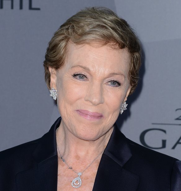 &#x397; Julie Andrews &#x3B8;&#x3AD;&#x3BB;&#x3B5;&#x3B9; &#x3BD;&#x3B1; &#x3B3;&#x3C5;&#x3C1;&#x3B9;&#x3C3;&#x3C4;&#x3B5;&#x3AF; &#x3C4;&#x3BF; Princess Diaries 3