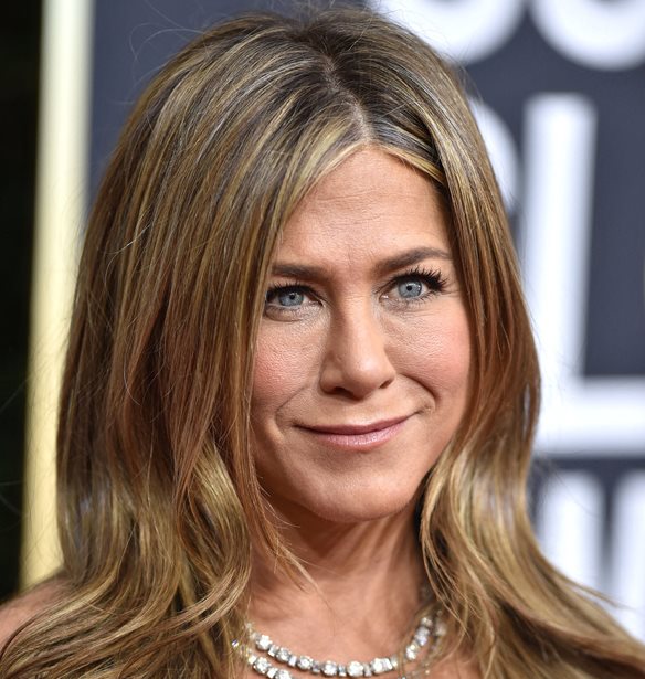 &#x397; Jennifer Aniston &#x3B4;&#x3AD;&#x3C7;&#x3C4;&#x3B7;&#x3BA;&#x3B5; &#x3BA;&#x3C1;&#x3B9;&#x3C4;&#x3B9;&#x3BA;&#x3AE; &#x3C3;&#x3C4;&#x3BF; Twitter &#x3B3;&#x3B9;&#x3B1; &#x3AD;&#x3BD;&#x3B1; &#x3C7;&#x3C1;&#x3B9;&#x3C3;&#x3C4;&#x3BF;&#x3C5;&#x3B3;&#x3B5;&#x3BD;&#x3BD;&#x3B9;&#x3AC;&#x3C4;&#x3B9;&#x3BA;&#x3BF; &#x3C3;&#x3C4;&#x3BF;&#x3BB;&#x3AF;&#x3B4;&#x3B9;