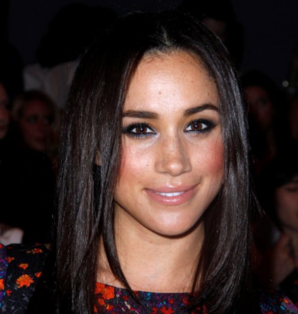 &#x39F; &#x3C0;&#x3C1;&#x3AF;&#x3B3;&#x3BA;&#x3B9;&#x3C0;&#x3B1;&#x3C2; Harry &#x3C3;&#x3C5;&#x3BD;&#x3AC;&#x3BD;&#x3C4;&#x3B7;&#x3C3;&#x3B5; &#x3C4;&#x3BF;&#x3BD; &#x3C0;&#x3B1;&#x3C4;&#x3AD;&#x3C1;&#x3B1; &#x3C4;&#x3B7;&#x3C2; Meghan Markle