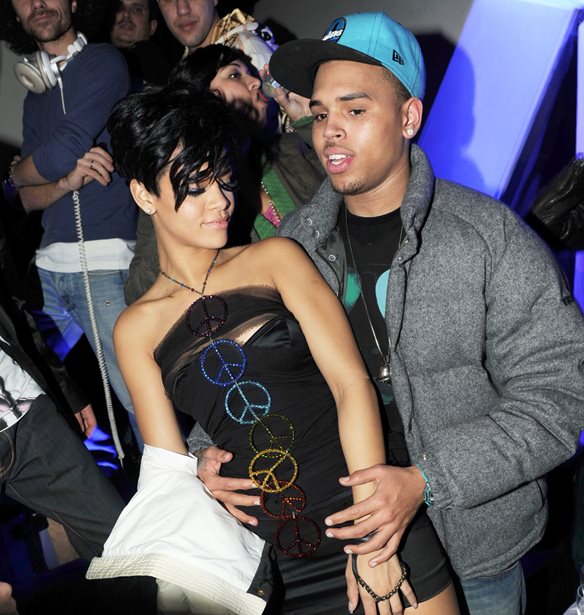 9&#x2B;1 &#x3C3;&#x3BA;&#x3AC;&#x3BD;&#x3B4;&#x3B1;&#x3BB;&#x3B1; &#x3C0;&#x3BF;&#x3C5; &#x3C4;&#x3AC;&#x3C1;&#x3B1;&#x3BE;&#x3B1;&#x3BD; &#x3C4;&#x3B1; &#x3BD;&#x3B5;&#x3C1;&#x3AC; &#x3C4;&#x3B7;&#x3C2; showbiz