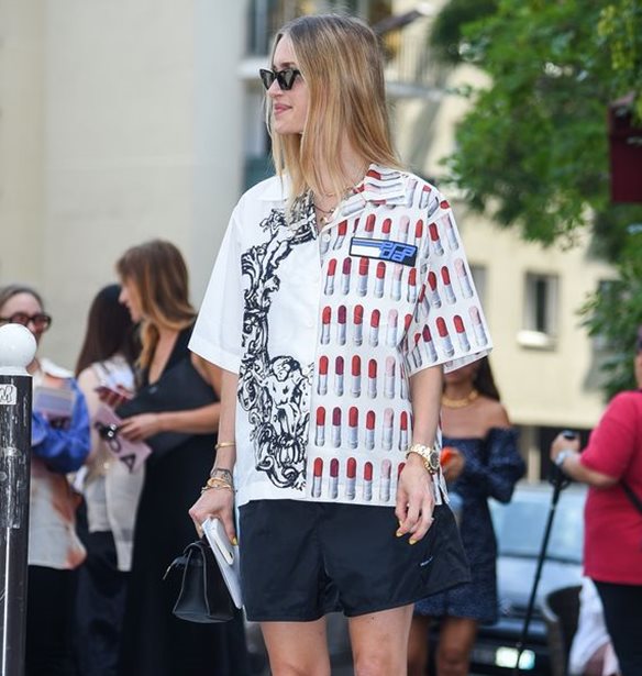 Strappy heels | Πώς να φορέσεις τα ψηλά σανδάλια το καλοκαίρι