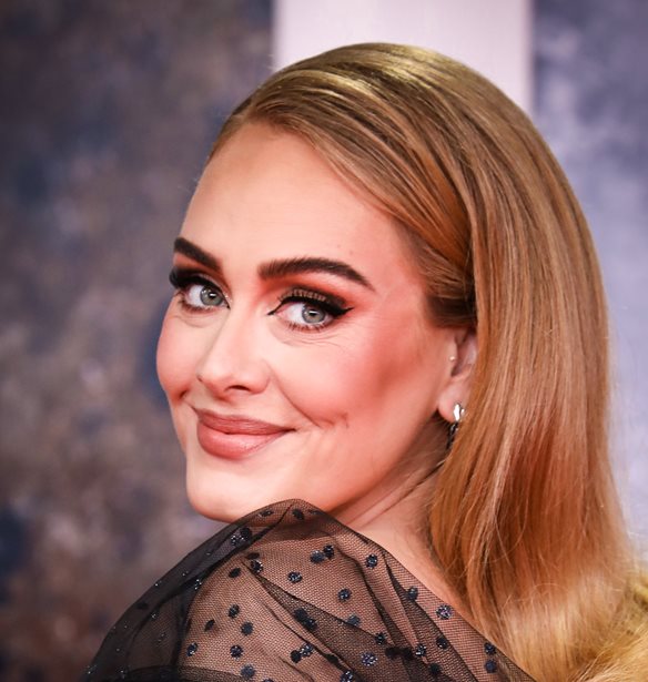 Adele | &#x39F; &#x3C0;&#x3C1;&#x3B1;&#x3B3;&#x3BC;&#x3B1;&#x3C4;&#x3B9;&#x3BA;&#x3CC;&#x3C2; &#x3BB;&#x3CC;&#x3B3;&#x3BF;&#x3C2; &#x3C0;&#x3BF;&#x3C5; &#x3B4;&#x3B5;&#x3BD; &#x3C0;&#x3C1;&#x3CC;&#x3BA;&#x3B5;&#x3B9;&#x3C4;&#x3B1;&#x3B9; &#x3BD;&#x3B1; &#x3B3;&#x3C5;&#x3C1;&#x3AF;&#x3C3;&#x3B5;&#x3B9; &#x3C3;&#x3C4;&#x3BF; &#x39B;&#x3BF;&#x3BD;&#x3B4;&#x3AF;&#x3BD;&#x3BF;