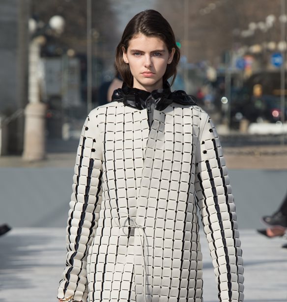 Bottega Veneta | &#x388;&#x3BD;&#x3B1; &#x3C8;&#x3B7;&#x3C6;&#x3B9;&#x3B1;&#x3BA;&#x3CC; &#x3C0;&#x3B5;&#x3C1;&#x3B9;&#x3BF;&#x3B4;&#x3B9;&#x3BA;&#x3CC; &#x3B1;&#x3BD;&#x3C4;&#x3B9;&#x3BA;&#x3B1;&#x3B8;&#x3B9;&#x3C3;&#x3C4;&#x3AC; &#x3C4;&#x3BF; Instagram &#x3C4;&#x3BF;&#x3C5; &#x3BF;&#x3AF;&#x3BA;&#x3BF;&#x3C5;