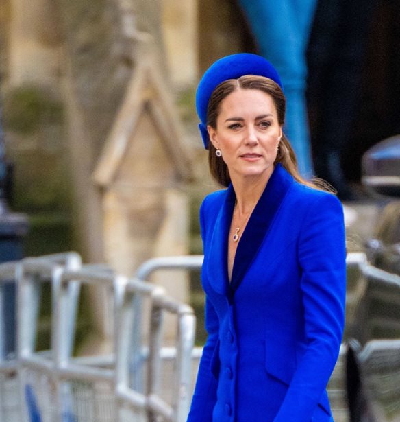 Kate Middleton | &#x397; &#x3B5;&#x3C0;&#x3B9;&#x3C3;&#x3C4;&#x3C1;&#x3BF;&#x3C6;&#x3AE; &#x3C3;&#x3C4;&#x3B7;&#x3BD; &#x3B1;&#x3B3;&#x3B1;&#x3C0;&#x3B7;&#x3BC;&#x3AD;&#x3BD;&#x3B7; &#x3C4;&#x3B7;&#x3C2; &#x3C3;&#x3C5;&#x3BD;&#x3AE;&#x3B8;&#x3B5;&#x3B9;&#x3B1; &#x3BC;&#x3B5;&#x3C4;&#x3AC; &#x3C4;&#x3B7; &#x3BC;&#x3AC;&#x3C7;&#x3B7; &#x3BC;&#x3B5; &#x3C4;&#x3BF;&#x3BD; &#x3BA;&#x3B1;&#x3C1;&#x3BA;&#x3AF;&#x3BD;&#x3BF;