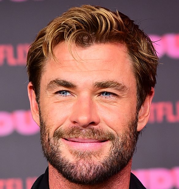 Chris Hemsworth | &#x3A0;&#x3B5;&#x3C1;&#x3AE;&#x3C6;&#x3B1;&#x3BD;&#x3BF;&#x3C2; &#x3B1;&#x3BB;&#x3BB;&#x3AC; &#x3BA;&#x3B1;&#x3B9; &#x3B5;&#x3C0;&#x3B9;&#x3C6;&#x3C5;&#x3BB;&#x3B1;&#x3BA;&#x3C4;&#x3B9;&#x3BA;&#x3CC;&#x3C2; &#x3B3;&#x3B9;&#x3B1; &#x3C4;&#x3BF; &#x3BA;&#x3B9;&#x3BD;&#x3B7;&#x3BC;&#x3B1;&#x3C4;&#x3BF;&#x3B3;&#x3C1;&#x3B1;&#x3C6;&#x3B9;&#x3BA;&#x3CC; &#x3BD;&#x3C4;&#x3B5;&#x3BC;&#x3C0;&#x3BF;&#x3CD;&#x3C4;&#x3BF; &#x3C4;&#x3B7;&#x3C2; &#x3BA;&#x3CC;&#x3C1;&#x3B7;&#x3C2; &#x3C4;&#x3BF;&#x3C5;