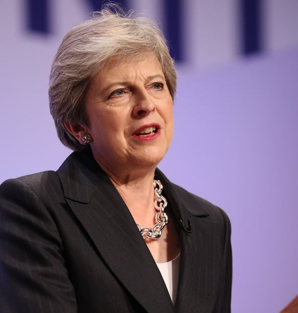 &#x3A4;&#x3B1; &#x3B1;&#x3C3;&#x3C4;&#x3AD;&#x3C1;&#x3B9;&#x3B1; &#x3C4;&#x3B7;&#x3C2; &#x3BC;&#x3BF;&#x3C5;&#x3C3;&#x3B9;&#x3BA;&#x3AE;&#x3C2; &#x3B2;&#x3B9;&#x3BF;&#x3BC;&#x3B7;&#x3C7;&#x3B1;&#x3BD;&#x3AF;&#x3B1;&#x3C2; &#x3B1;&#x3BD;&#x3C4;&#x3B9;&#x3C4;&#x3AF;&#x3B8;&#x3B5;&#x3BD;&#x3C4;&#x3B1;&#x3B9; &#x3C3;&#x3C4;&#x3B7;&#x3BD; &#x3C0;&#x3BF;&#x3BB;&#x3B9;&#x3C4;&#x3B9;&#x3BA;&#x3AE; &#x3C4;&#x3B7;&#x3C2; Theresa May