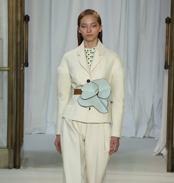 Λευκό το χειμώνα | 8 ιδέες από την πασαρέλα για να το φορέσεις με στυλ