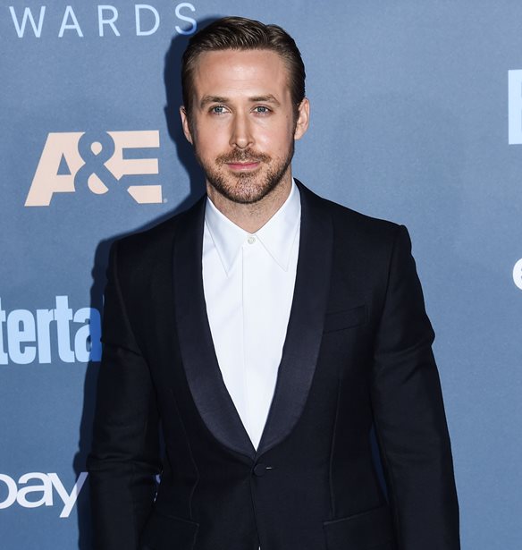 &#x39F; Ryan Golsing &#x3B6;&#x3B5;&#x3B9; &#x3C4;&#x3B7;&#x3BD; &#x3B1;&#x3C0;&#x3CC;&#x3BB;&#x3C5;&#x3C4;&#x3B7; &#x3BF;&#x3B9;&#x3BA;&#x3BF;&#x3B3;&#x3B5;&#x3BD;&#x3B5;&#x3B9;&#x3B1;&#x3BA;&#x3AE; &#x3B5;&#x3C5;&#x3C4;&#x3C5;&#x3C7;&#x3AF;&#x3B1;