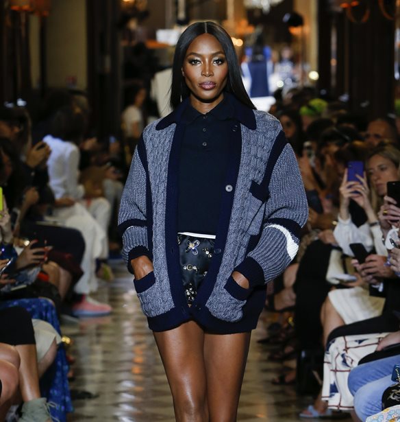 &#x397; &#x3B1;&#x3C0;&#x3AC;&#x3BD;&#x3C4;&#x3B7;&#x3C3;&#x3B7; &#x3C4;&#x3B7;&#x3C2; Naomi Cambell &#x3C3;&#x3B5; &#x3B4;&#x3AE;&#x3BB;&#x3C9;&#x3C3;&#x3B7; &#x3C4;&#x3B7;&#x3C2; Kendall Jenner