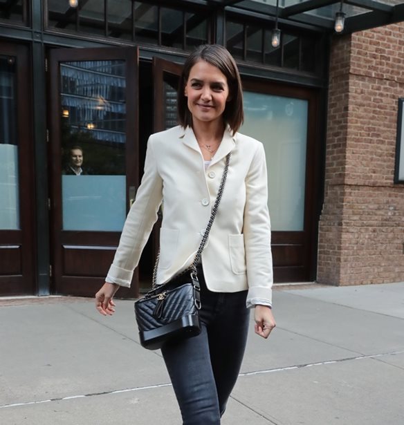 &#x3A0;&#x3BF;&#x3CD; &#x3B5;&#x3BD;&#x3C4;&#x3CC;&#x3C0;&#x3B9;&#x3C3;&#x3B5; &#x3BF; &#x3C6;&#x3C9;&#x3C4;&#x3BF;&#x3B3;&#x3C1;&#x3B1;&#x3C6;&#x3B9;&#x3BA;&#x3CC;&#x3C2; &#x3C6;&#x3B1;&#x3BA;&#x3CC;&#x3C2; &#x3C4;&#x3B7;&#x3BD; Katie Holmes