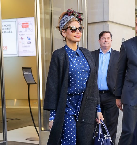 Justin Bieber-Eva Mendes: &#x3A0;&#x3BF;&#x3CD; &#x3C4;&#x3BF;&#x3C5;&#x3C2; &#x3B5;&#x3BD;&#x3C4;&#x3CC;&#x3C0;&#x3B9;&#x3C3;&#x3B5; &#x3BF; &#x3C6;&#x3C9;&#x3C4;&#x3BF;&#x3B3;&#x3C1;&#x3B1;&#x3C6;&#x3B9;&#x3BA;&#x3CC;&#x3C2; &#x3C6;&#x3B1;&#x3BA;&#x3CC;&#x3C2;;