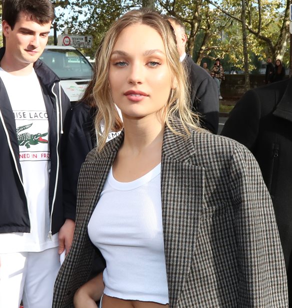 &#x397; &#x3C7;&#x3C1;&#x3C9;&#x3BC;&#x3B1;&#x3C4;&#x3B9;&#x3C3;&#x3C4;&#x3AE; &#x3B5;&#x3BA;&#x3B4;&#x3BF;&#x3C7;&#x3AE; &#x3C4;&#x3BF;&#x3C5; eye liner &#x3C0;&#x3BF;&#x3C5; &#x3B5;&#x3C0;&#x3B9;&#x3BA;&#x3C1;&#x3B1;&#x3C4;&#x3B5;&#x3AF; &#x3C3;&#x3C4;&#x3BF; street style &#x3C6;&#x3AD;&#x3C4;&#x3BF;&#x3C2;