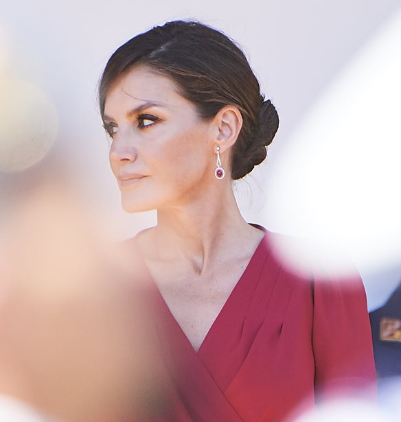 &#x391;&#x3C5;&#x3C4;&#x3CC; &#x3C4;&#x3BF; wrap &#x3C6;&#x3CC;&#x3C1;&#x3B5;&#x3BC;&#x3B1; &#x3C4;&#x3B7;&#x3C2; &#x3B2;&#x3B1;&#x3C3;&#x3AF;&#x3BB;&#x3B9;&#x3C3;&#x3C3;&#x3B1;&#x3C2; Letizia &#x3B5;&#x3AF;&#x3BD;&#x3B1;&#x3B9; &#x3B9;&#x3B4;&#x3B1;&#x3BD;&#x3B9;&#x3BA;&#x3CC; &#x3B3;&#x3B9;&#x3B1; &#x3C4;&#x3BF; &#x3BA;&#x3B1;&#x3BB;&#x3BF;&#x3BA;&#x3B1;&#x3AF;&#x3C1;&#x3B9;