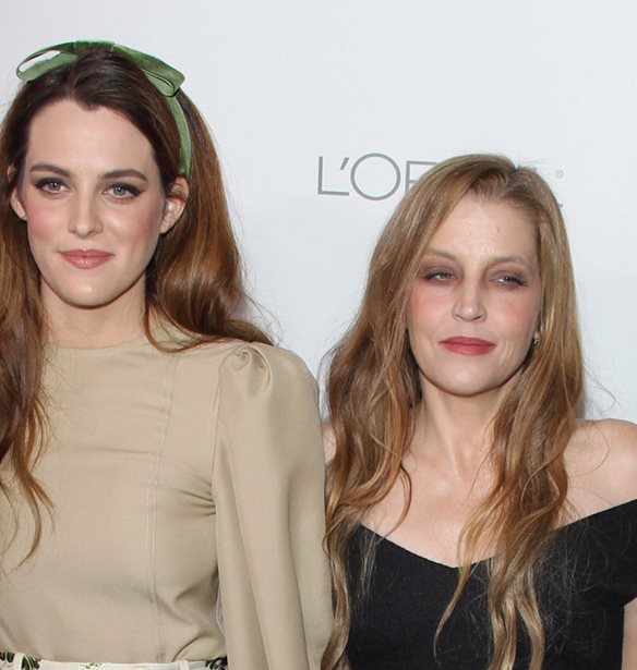 Riley Keough | &#x397; &#x3C3;&#x3C5;&#x3B3;&#x3BA;&#x3B9;&#x3BD;&#x3B7;&#x3C4;&#x3B9;&#x3BA;&#x3AE; &#x3C6;&#x3C9;&#x3C4;&#x3BF;&#x3B3;&#x3C1;&#x3B1;&#x3C6;&#x3AF;&#x3B1; &#x3B1;&#x3C0;&#x3CC; &#x3C4;&#x3B7;&#x3BD; &#x3C4;&#x3B5;&#x3BB;&#x3B5;&#x3C5;&#x3C4;&#x3B1;&#x3AF;&#x3B1; &#x3C3;&#x3C5;&#x3BD;&#x3AC;&#x3BD;&#x3C4;&#x3B7;&#x3C3;&#x3B7; &#x3BC;&#x3B5; &#x3C4;&#x3B7; &#x3BC;&#x3B7;&#x3C4;&#x3AD;&#x3C1;&#x3B1; &#x3C4;&#x3B7;&#x3C2;, Lisa Marie Presley