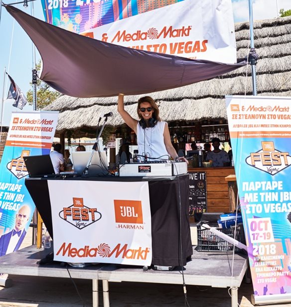 JBL party by MediaMarkt: &#x38C;&#x3BB;&#x3B1; &#x3CC;&#x3C3;&#x3B1; &#x3AD;&#x3B3;&#x3B9;&#x3BD;&#x3B1;&#x3BD; &#x3C3;&#x3C4;&#x3BF; &#x3C0;&#x3B9;&#x3BF; cool event &#x3C4;&#x3BF;&#x3C5; &#x3BA;&#x3B1;&#x3BB;&#x3BF;&#x3BA;&#x3B1;&#x3B9;&#x3C1;&#x3B9;&#x3BF;&#x3CD;
