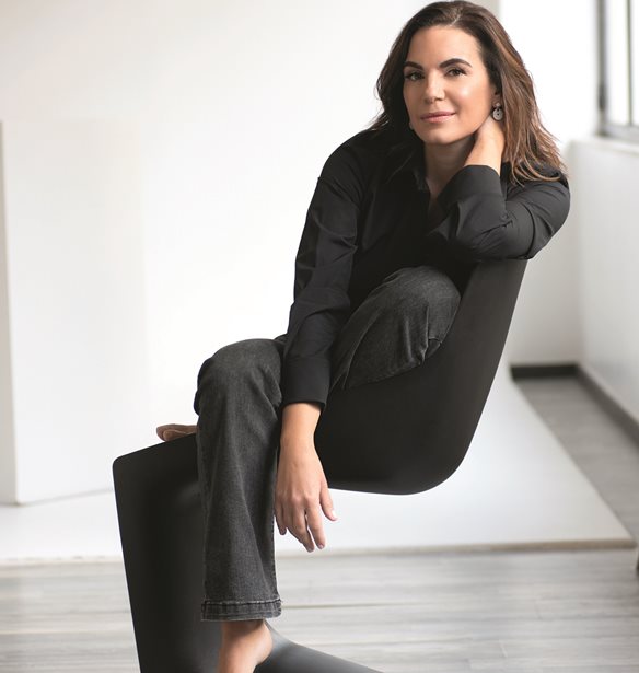 &#x397; &#x38C;&#x3BB;&#x3B3;&#x3B1; &#x39A;&#x3B5;&#x3C6;&#x3B1;&#x3BB;&#x3BF;&#x3B3;&#x3B9;&#x3AC;&#x3BD;&#x3BD;&#x3B7; &#x3BC;&#x3B5; &#x3BA;&#x3BF;&#x3BC;&#x3C8;&#x3CC; &#x3C6;&#x3CC;&#x3C1;&#x3B5;&#x3BC;&#x3B1; &#x3C3;&#x3B5; &#x3BB;&#x3B5;&#x3BF;&#x3C0;&#x3AC;&#x3C1; &#x3BC;&#x3BF;&#x3C4;&#x3AF;&#x3B2;&#x3BF;