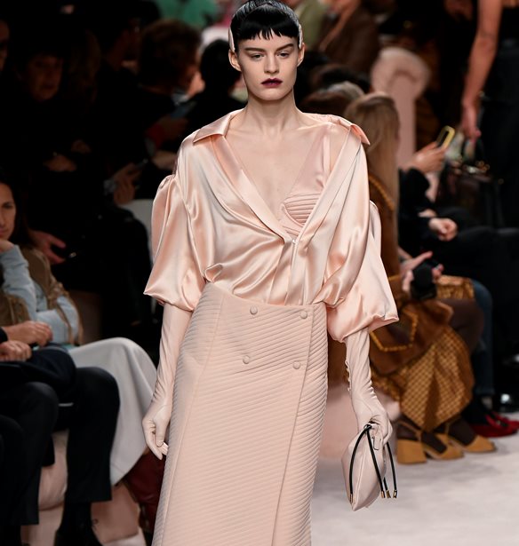 &#x39F;&#x3AF;&#x3BA;&#x3BF;&#x3B9; &#x3BC;&#x3CC;&#x3B4;&#x3B1;&#x3C2; &#x3C1;&#x3AF;&#x3C7;&#x3BD;&#x3BF;&#x3BD;&#x3C4;&#x3B1;&#x3B9; &#x3C3;&#x3C4;&#x3B7; &#x3BC;&#x3AC;&#x3C7;&#x3B7; &#x3BA;&#x3B1;&#x3C4;&#x3AC; &#x3C4;&#x3BF;&#x3C5; &#x3BA;&#x3BF;&#x3C1;&#x3BF;&#x3BD;&#x3BF;&#x3CA;&#x3BF;&#x3CD;