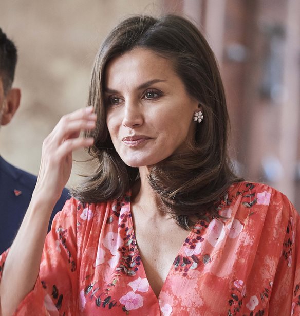 &#x394;&#x3CD;&#x3BF; looks &#x3C4;&#x3B7;&#x3C2; &#x3B2;&#x3B1;&#x3C3;&#x3AF;&#x3BB;&#x3B9;&#x3C3;&#x3C3;&#x3B1;&#x3C2; Letizia &#x3B9;&#x3B4;&#x3B1;&#x3BD;&#x3B9;&#x3BA;&#x3AC; &#x3B3;&#x3B9;&#x3B1; &#x3C4;&#x3B9;&#x3C2; &#x3B6;&#x3B5;&#x3C3;&#x3C4;&#x3AD;&#x3C2; &#x3B7;&#x3BC;&#x3AD;&#x3C1;&#x3B5;&#x3C2;