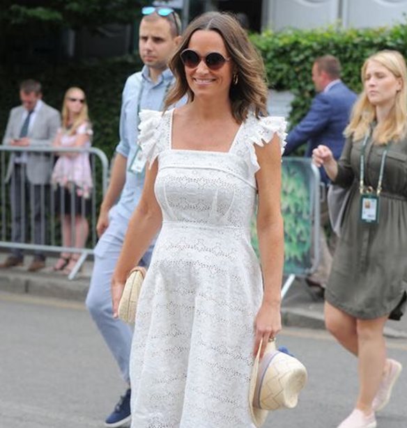 &#x397; &#x3C0;&#x3C1;&#x3CE;&#x3C4;&#x3B7; &#x3B5;&#x3BC;&#x3C6;&#x3AC;&#x3BD;&#x3B9;&#x3C3;&#x3B7; &#x3C4;&#x3B7;&#x3C2; Pippa Middleton &#x3BC;&#x3B5; &#x3C4;&#x3BF;&#x3BD; &#x3BD;&#x3B5;&#x3BF;&#x3B3;&#x3AD;&#x3BD;&#x3BD;&#x3B7;&#x3C4;&#x3BF; &#x3B3;&#x3B9;&#x3BF; &#x3C4;&#x3B7;&#x3C2;