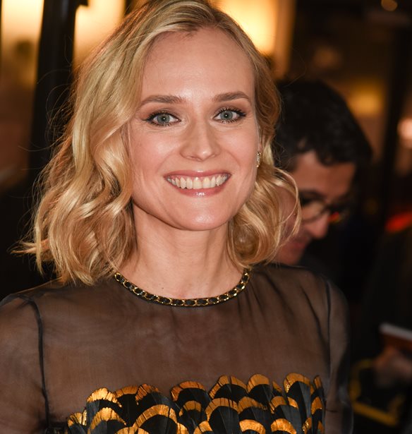 &#x397; Diane Kruger &#x3BC;&#x3AC;&#x3C2; &#x3B4;&#x3B5;&#x3AF;&#x3C7;&#x3BD;&#x3B5;&#x3B9; &#x3C4;&#x3BF; &#x3C3;&#x3CE;&#x3BC;&#x3B1; &#x3C4;&#x3B7;&#x3C2; &#x3BB;&#x3AF;&#x3B3;&#x3BF;&#x3C5;&#x3C2; &#x3BC;&#x3AE;&#x3BD;&#x3B5;&#x3C2; &#x3BC;&#x3B5;&#x3C4;&#x3AC; &#x3C4;&#x3B7; &#x3B3;&#x3AD;&#x3BD;&#x3BD;&#x3B1;