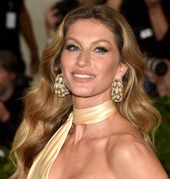 Gisele B&#xFC;ndchen: &#x395;&#x3BE;&#x3B7;&#x3B3;&#x3B5;&#x3AF; &#x3B3;&#x3B9;&#x3B1; &#x3C0;&#x3C1;&#x3CE;&#x3C4;&#x3B7; &#x3C6;&#x3BF;&#x3C1;&#x3AC; &#x3C4;&#x3BF;&#x3BD; &#x3BB;&#x3CC;&#x3B3;&#x3BF; &#x3C0;&#x3BF;&#x3C5; &#x3C7;&#x3CE;&#x3C1;&#x3B9;&#x3C3;&#x3B5; &#x3BC;&#x3B5; &#x3C4;&#x3BF;&#x3BD; Leonardo DiCaprio