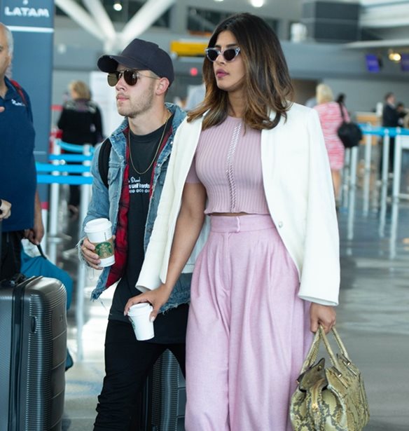 Priyanka Chopra-Nich Jonas: &#x391;&#x3C1;&#x3C1;&#x3B1;&#x3B2;&#x3C9;&#x3BD;&#x3B9;&#x3AC;&#x3C3;&#x3C4;&#x3B7;&#x3BA;&#x3B1;&#x3BD; &#x3C3;&#x3C4;&#x3B7;&#x3BD; &#x399;&#x3BD;&#x3B4;&#x3AF;&#x3B1;