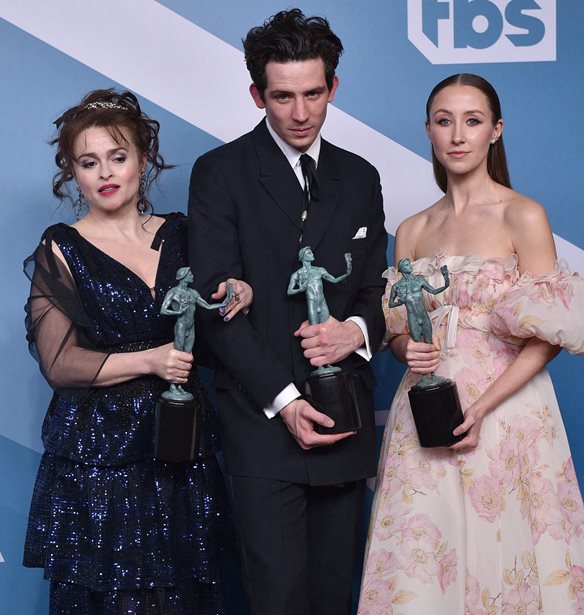 Josh O&#x27;Connor: &#x39F; &#x3C0;&#x3C1;&#x3AF;&#x3B3;&#x3BA;&#x3B9;&#x3C0;&#x3B1;&#x3C2; &#x39A;&#x3AC;&#x3C1;&#x3BF;&#x3BB;&#x3BF;&#x3C2; &#x3C4;&#x3BF;&#x3C5; The Crown &#x3AD;&#x3C7;&#x3B5;&#x3B9; &#x3C4;&#x3B1;&#x3BB;&#x3AD;&#x3BD;&#x3C4;&#x3BF; &#x3C3;&#x3C4;&#x3B7; &#x3C6;&#x3C9;&#x3C4;&#x3BF;&#x3B3;&#x3C1;&#x3B1;&#x3C6;&#x3AF;&#x3B1;