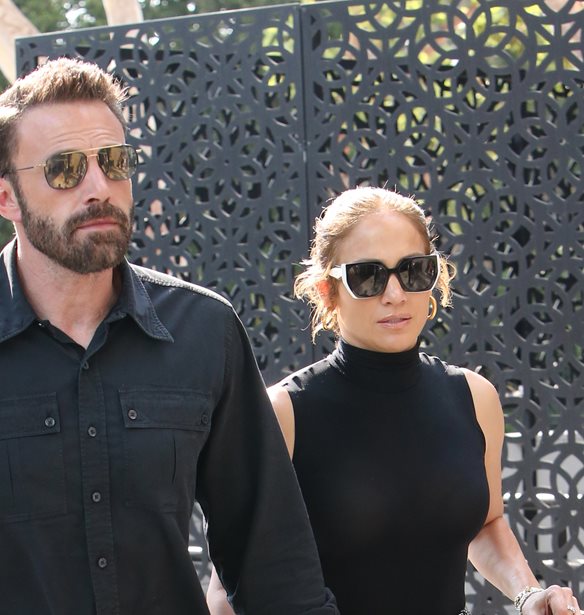 Jennifer Lopez | &#x397; &#x3BC;&#x3B7;&#x3C4;&#x3AD;&#x3C1;&#x3B1; &#x3C4;&#x3B7;&#x3C2; &#x3B5;&#x3BC;&#x3C6;&#x3B1;&#x3BD;&#x3AF;&#x3B6;&#x3B5;&#x3C4;&#x3B1;&#x3B9; &#x3C3;&#x3C4;&#x3B7; &#x3BD;&#x3AD;&#x3B1; &#x3B4;&#x3B9;&#x3B1;&#x3C6;&#x3AE;&#x3BC;&#x3B9;&#x3C3;&#x3B7; &#x3C4;&#x3BF;&#x3C5; Ben Affleck