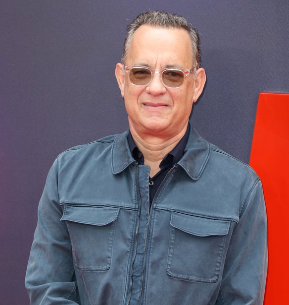 &#x397; throwback &#x3C6;&#x3C9;&#x3C4;&#x3BF;&#x3B3;&#x3C1;&#x3B1;&#x3C6;&#x3AF;&#x3B1; &#x3C4;&#x3BF;&#x3C5; Tom Hanks &#x3B1;&#x3C0;&#x3CC; &#x3C4;&#x3B1; 70s