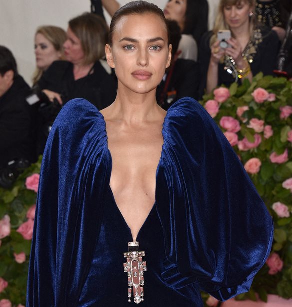 &#x397; Irina Shayk &#x3BC;&#x3B9;&#x3BB;&#x3AC;&#x3B5;&#x3B9; &#x3C0;&#x3C1;&#x3CE;&#x3C4;&#x3B7; &#x3C6;&#x3BF;&#x3C1;&#x3AC; &#x3BC;&#x3B5;&#x3C4;&#x3AC; &#x3C4;&#x3BF;&#x3BD; &#x3C7;&#x3C9;&#x3C1;&#x3B9;&#x3C3;&#x3BC;&#x3CC; &#x3C4;&#x3B7;&#x3C2; &#x3B1;&#x3C0;&#x3CC; &#x3C4;&#x3BF;&#x3BD; Bradley Cooper
