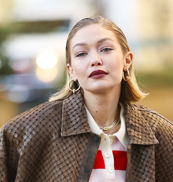 H Gigi Hadid &#x3C6;&#x3C9;&#x3C4;&#x3BF;&#x3B3;&#x3C1;&#x3B1;&#x3C6;&#x3AF;&#x3B6;&#x3B5;&#x3B9; &#x3C4;&#x3B7;&#x3BD; 4&#x3C7;&#x3C1;&#x3BF;&#x3BD;&#x3B7; &#x3BA;&#x3CC;&#x3C1;&#x3B7; &#x3C4;&#x3B7;&#x3C2; &#x3C3;&#x3B5; &#x3B1;&#x3BD;&#x3AD;&#x3BC;&#x3B5;&#x3BB;&#x3B5;&#x3C2; &#x3C3;&#x3C4;&#x3B9;&#x3B3;&#x3BC;&#x3AD;&#x3C2; | &#x3A4;&#x3BF; &#x3C3;&#x3C4;&#x3BF;&#x3B9;&#x3C7;&#x3B5;&#x3AF;&#x3BF; &#x3C0;&#x3BF;&#x3C5; &#x3AD;&#x3C7;&#x3B5;&#x3B9; &#x3C0;&#x3AC;&#x3C1;&#x3B5;&#x3B9; &#x3B7; &#x3BC;&#x3B9;&#x3BA;&#x3C1;&#x3AE; &#x3B1;&#x3C0;&#x3CC; &#x3C4;&#x3B7; &#x3BC;&#x3B7;&#x3C4;&#x3AD;&#x3C1;&#x3B1; &#x3C4;&#x3B7;&#x3C2;