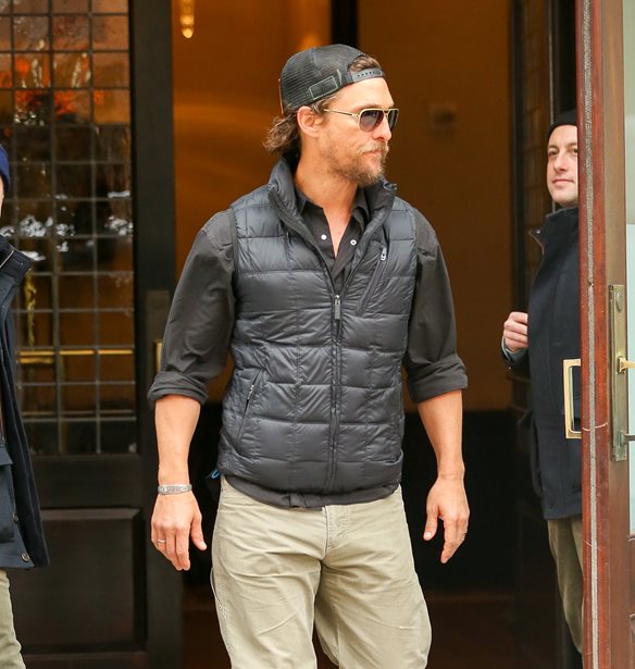 Matthew McConaughey- Jennifer Lopez: &#x3C0;&#x3BF;&#x3CD; &#x3C4;&#x3BF;&#x3C5;&#x3C2; &#x3C3;&#x3C5;&#x3BD;&#x3AD;&#x3BB;&#x3B1;&#x3B2;&#x3B5; &#x3BF; &#x3C6;&#x3C9;&#x3C4;&#x3BF;&#x3B3;&#x3C1;&#x3B1;&#x3C6;&#x3B9;&#x3BA;&#x3CC;&#x3C2; &#x3C6;&#x3B1;&#x3BA;&#x3CC;&#x3C2;;