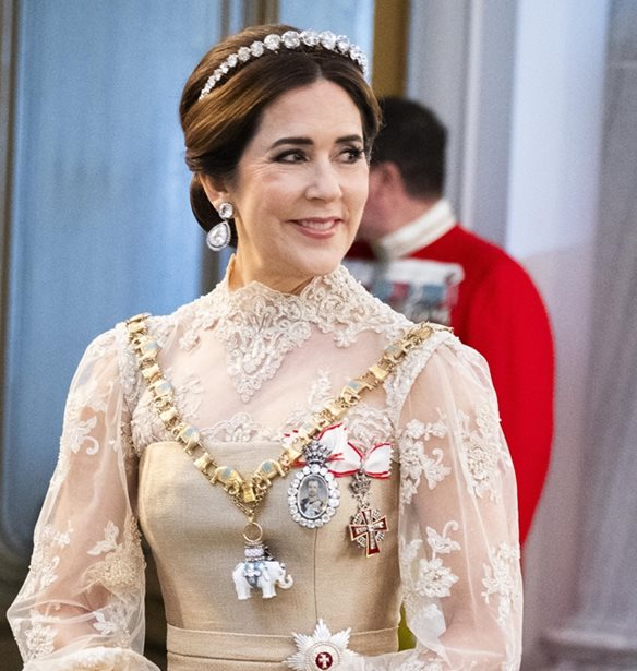 Mary της Δανίας | Γιατί την κατηγορούν ότι αντέγραψε την Kate Middleton στην τελευταία της εμφάνιση;