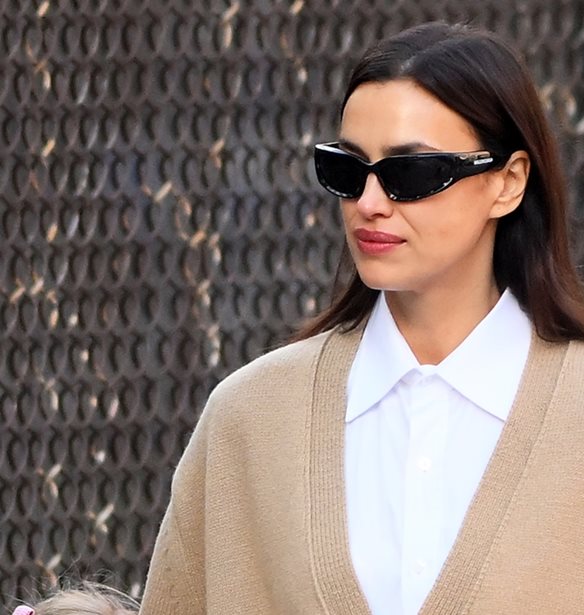 Irina Shayk | &#x397; &#x3C0;&#x3C1;&#x3CE;&#x3C4;&#x3B7; &#x3B4;&#x3B7;&#x3BC;&#x3CC;&#x3C3;&#x3B9;&#x3B1; &#x3B5;&#x3BC;&#x3C6;&#x3AC;&#x3BD;&#x3B9;&#x3C3;&#x3B7; &#x3BC;&#x3B5;&#x3C4;&#x3AC; &#x3C4;&#x3B1; &#x3B4;&#x3B7;&#x3BC;&#x3BF;&#x3C3;&#x3B9;&#x3B5;&#x3CD;&#x3BC;&#x3B1;&#x3C4;&#x3B1; &#x3B3;&#x3B9;&#x3B1; &#x3C4;&#x3B7; &#x3BD;&#x3AD;&#x3B1; &#x3C3;&#x3C7;&#x3AD;&#x3C3;&#x3B7; &#x3C4;&#x3BF;&#x3C5; Bradley Cooper