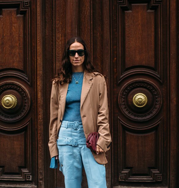 5 σύγχρονοι τρόποι για να φορέσεις το blazer ακόμη και το καλοκαίρι