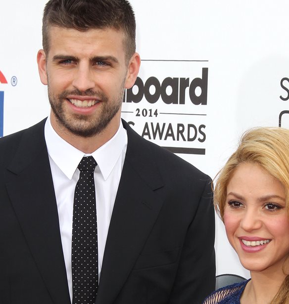 Gerard Piqu&#xE9; | &#x397; &#x3B5;&#x3BE;&#x3B1;&#x3B3;&#x3C1;&#x3B9;&#x3C9;&#x3BC;&#x3AD;&#x3BD;&#x3B7; &#x3B1;&#x3C0;&#x3AC;&#x3BD;&#x3C4;&#x3B7;&#x3C3;&#x3AE; &#x3C4;&#x3BF;&#x3C5; &#x3C3;&#x3C4;&#x3B1; &#x3C3;&#x3C7;&#x3CC;&#x3BB;&#x3B9;&#x3B1; &#x3BC;&#x3AF;&#x3C3;&#x3BF;&#x3C5;&#x3C2; &#x3C0;&#x3BF;&#x3C5; &#x3B4;&#x3AD;&#x3C7;&#x3B5;&#x3C4;&#x3B1;&#x3B9; &#x3B1;&#x3C0;&#x3CC; &#x3C4;&#x3BF;&#x3C5;&#x3C2; &#x3C6;&#x3B1;&#x3BD; &#x3C4;&#x3B7;&#x3C2; Shakira