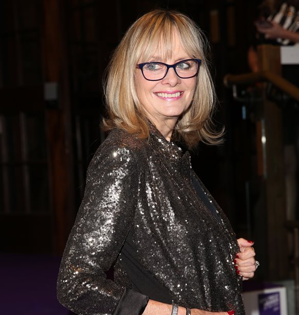 &#x397; &#x3B8;&#x3C1;&#x3C5;&#x3BB;&#x3B9;&#x3BA;&#x3AE; Twiggy &#x3C4;&#x3B9;&#x3BC;&#x3AE;&#x3B8;&#x3B7;&#x3BA;&#x3B5; &#x3B1;&#x3C0;&#x3CC; &#x3C4;&#x3BF;&#x3BD; &#x3C0;&#x3C1;&#x3AF;&#x3B3;&#x3BA;&#x3B9;&#x3C0;&#x3B1; &#x39A;&#x3AC;&#x3C1;&#x3BF;&#x3BB;&#x3BF;