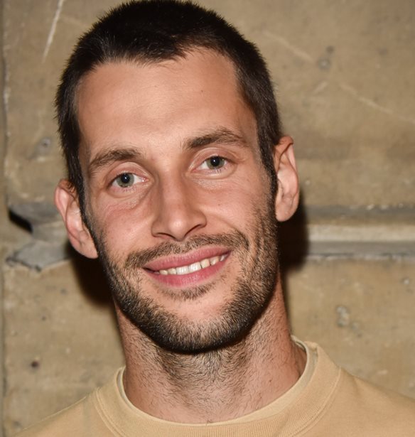 Simon Porte Jacquemus | &#x395;&#x3C0;&#x3B9;&#x3C3;&#x3B7;&#x3BC;&#x3BF;&#x3C0;&#x3BF;&#x3AF;&#x3B7;&#x3C3;&#x3B5; &#x3C4;&#x3B7; &#x3C3;&#x3C7;&#x3AD;&#x3C3;&#x3B7; &#x3C4;&#x3BF;&#x3C5;