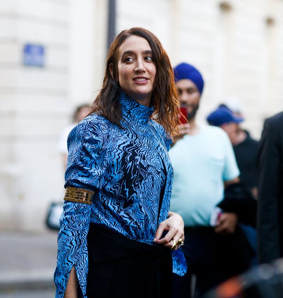 &#x397; Natacha Ramsay-Levi &#x3B1;&#x3C0;&#x3BF;&#x3C7;&#x3C9;&#x3C1;&#x3B5;&#x3AF; &#x3B1;&#x3C0;&#x3CC; &#x3C4;&#x3BF;&#x3BD; &#x3BF;&#x3AF;&#x3BA;&#x3BF; Chlo&#xE9;